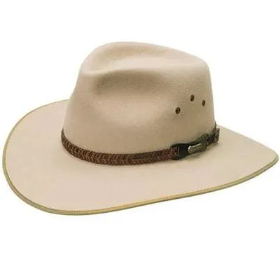 Akubra Tablelands
