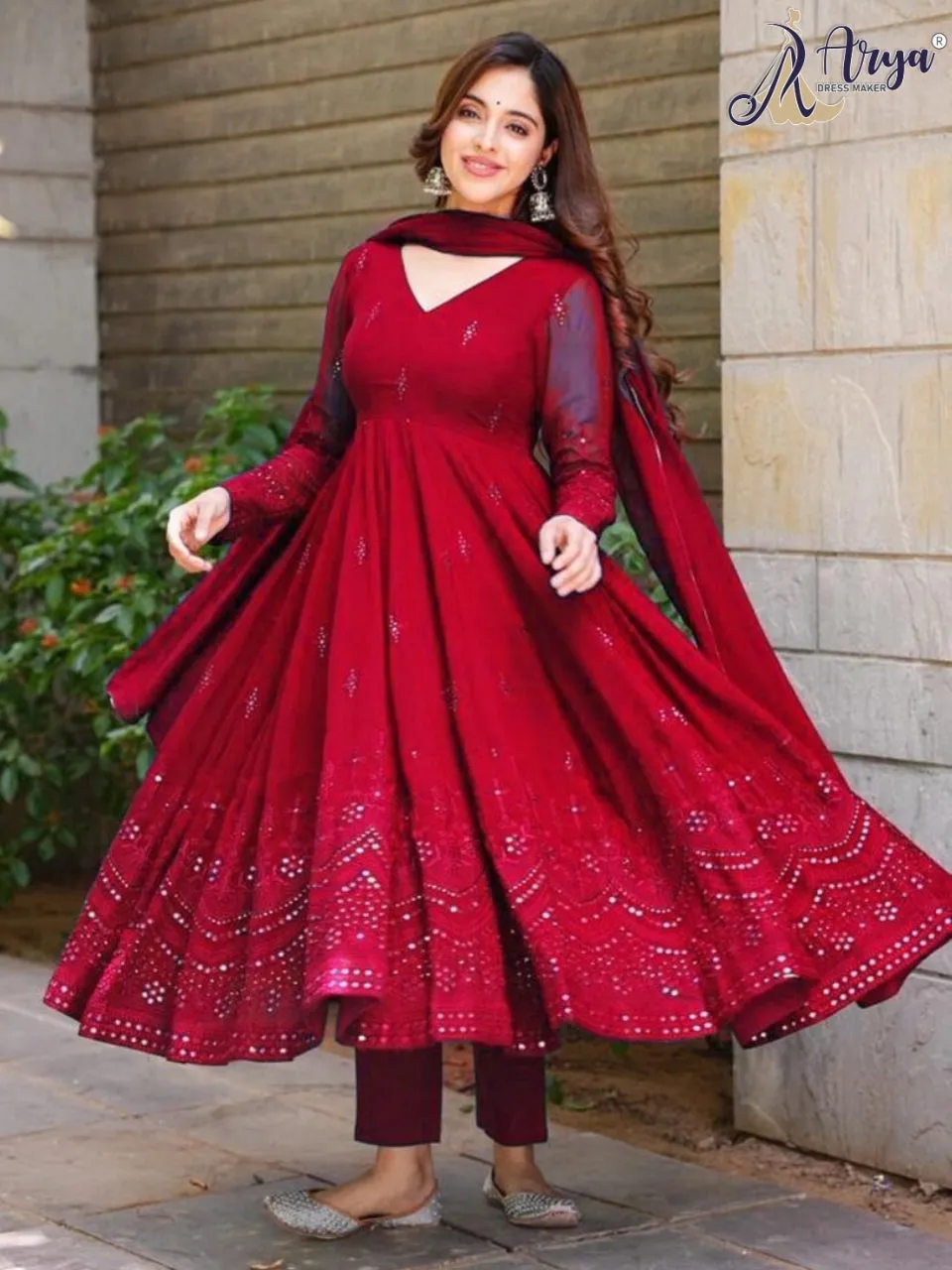 Beautiful Designer Avtar Heavy Anarkali Designer Gown & Dupatta Set