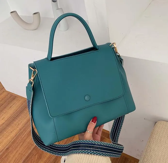 Vvsha Lattice Square Crossbody bag 2024 New High-quality PU Leather Women's Designer Handbag High capacity Shoulder Messenger Bag