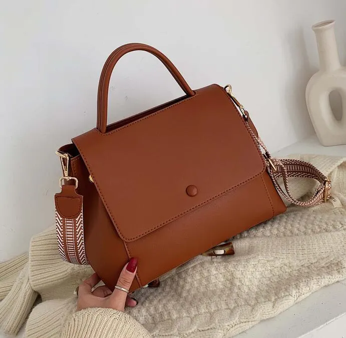 Vvsha Lattice Square Crossbody bag 2024 New High-quality PU Leather Women's Designer Handbag High capacity Shoulder Messenger Bag