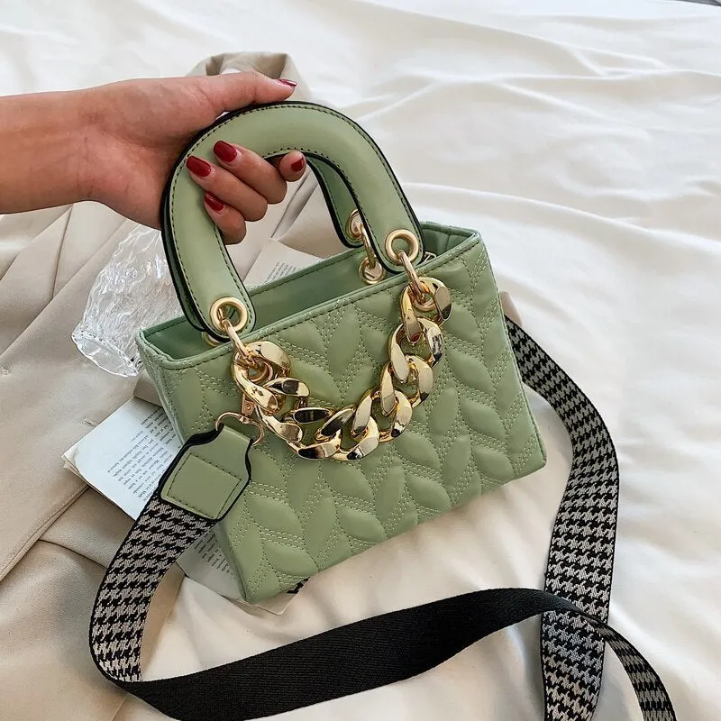 Vvsha Lattice Square Tote bag 2022 Summer New PU Leather Women's Designer Handbag Wide Shoulder strap Shoulder Messenger Bag Purses