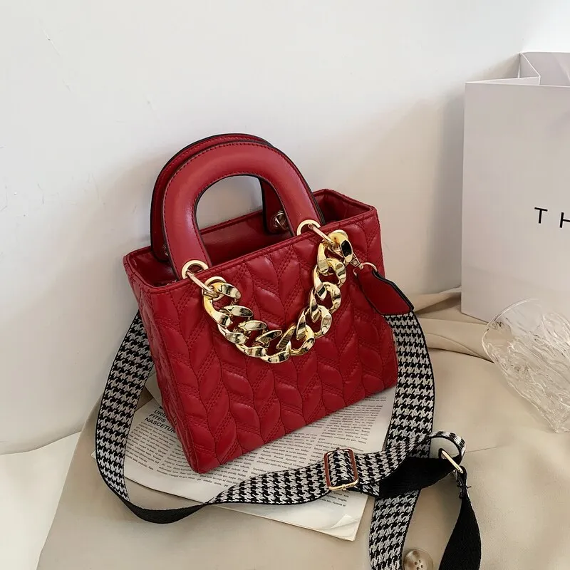 Vvsha Lattice Square Tote bag 2022 Summer New PU Leather Women's Designer Handbag Wide Shoulder strap Shoulder Messenger Bag Purses