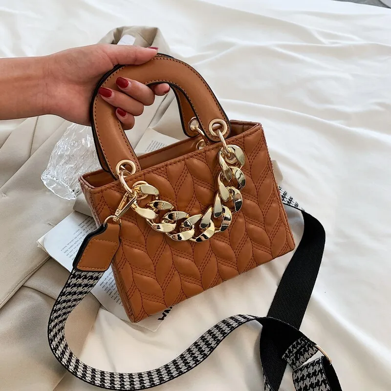 Vvsha Lattice Square Tote bag 2022 Summer New PU Leather Women's Designer Handbag Wide Shoulder strap Shoulder Messenger Bag Purses
