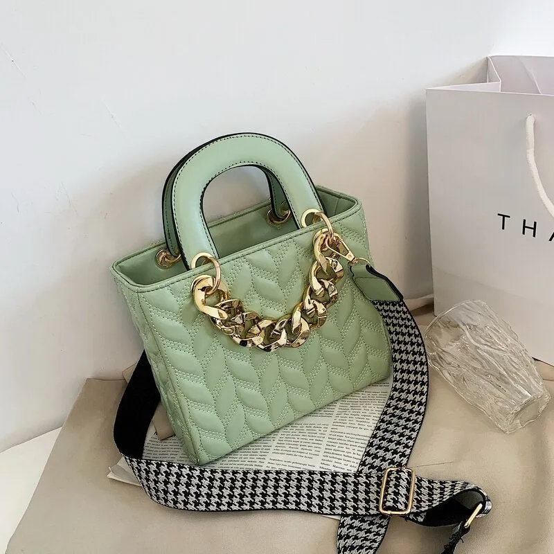 Vvsha Lattice Square Tote bag 2022 Summer New PU Leather Women's Designer Handbag Wide Shoulder strap Shoulder Messenger Bag Purses